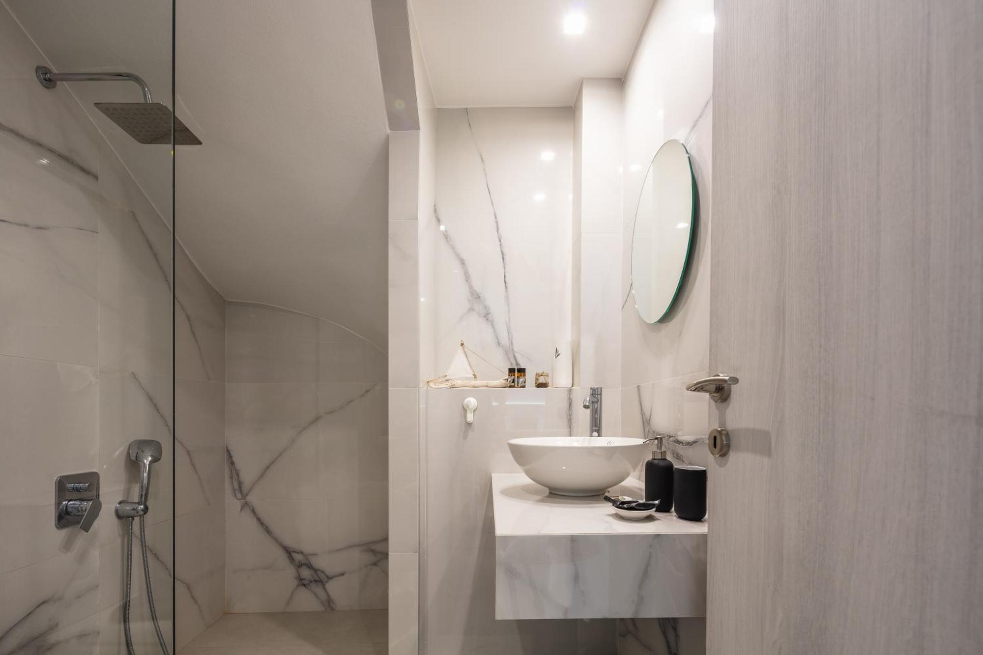 Villa Ligaria Pinnacle מראה חיצוני תמונה